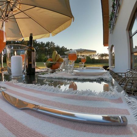 Villa Caloroczny Domek W Lesie Puszcza Zielonka à Kiszkowo Extérieur photo