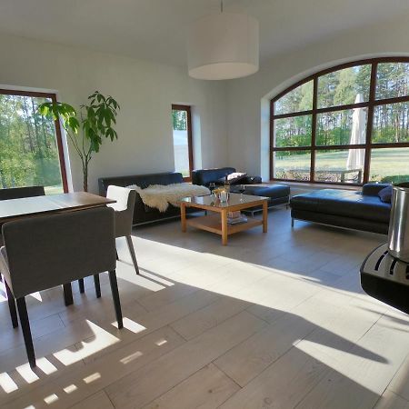 Villa Caloroczny Domek W Lesie Puszcza Zielonka à Kiszkowo Extérieur photo