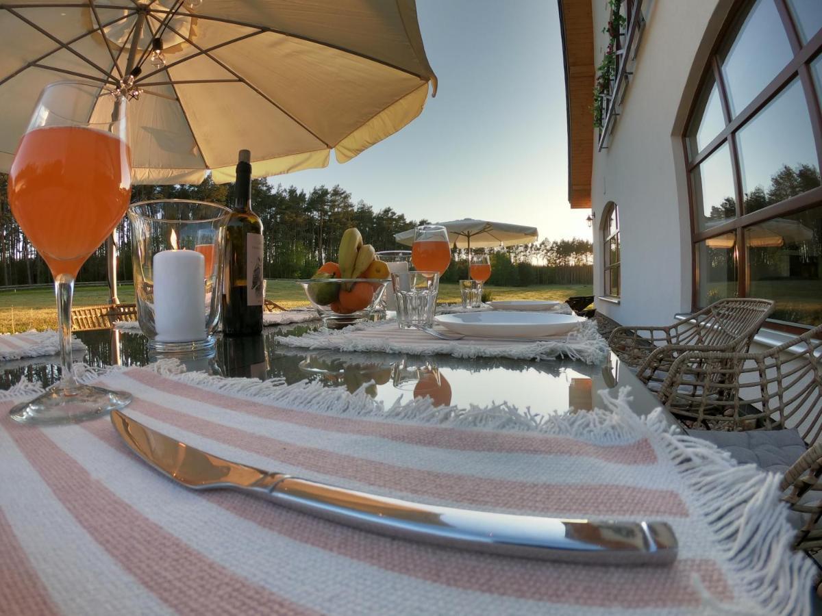 Villa Caloroczny Domek W Lesie Puszcza Zielonka à Kiszkowo Extérieur photo