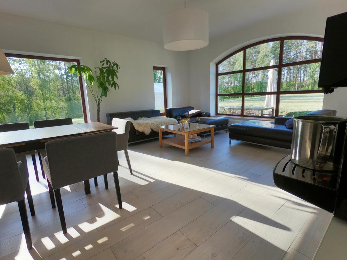 Villa Caloroczny Domek W Lesie Puszcza Zielonka à Kiszkowo Extérieur photo