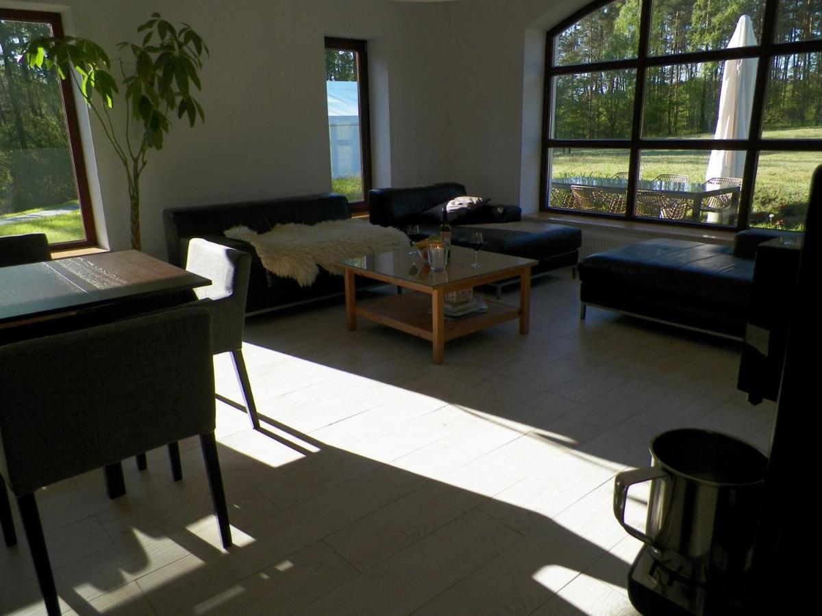 Villa Caloroczny Domek W Lesie Puszcza Zielonka à Kiszkowo Extérieur photo
