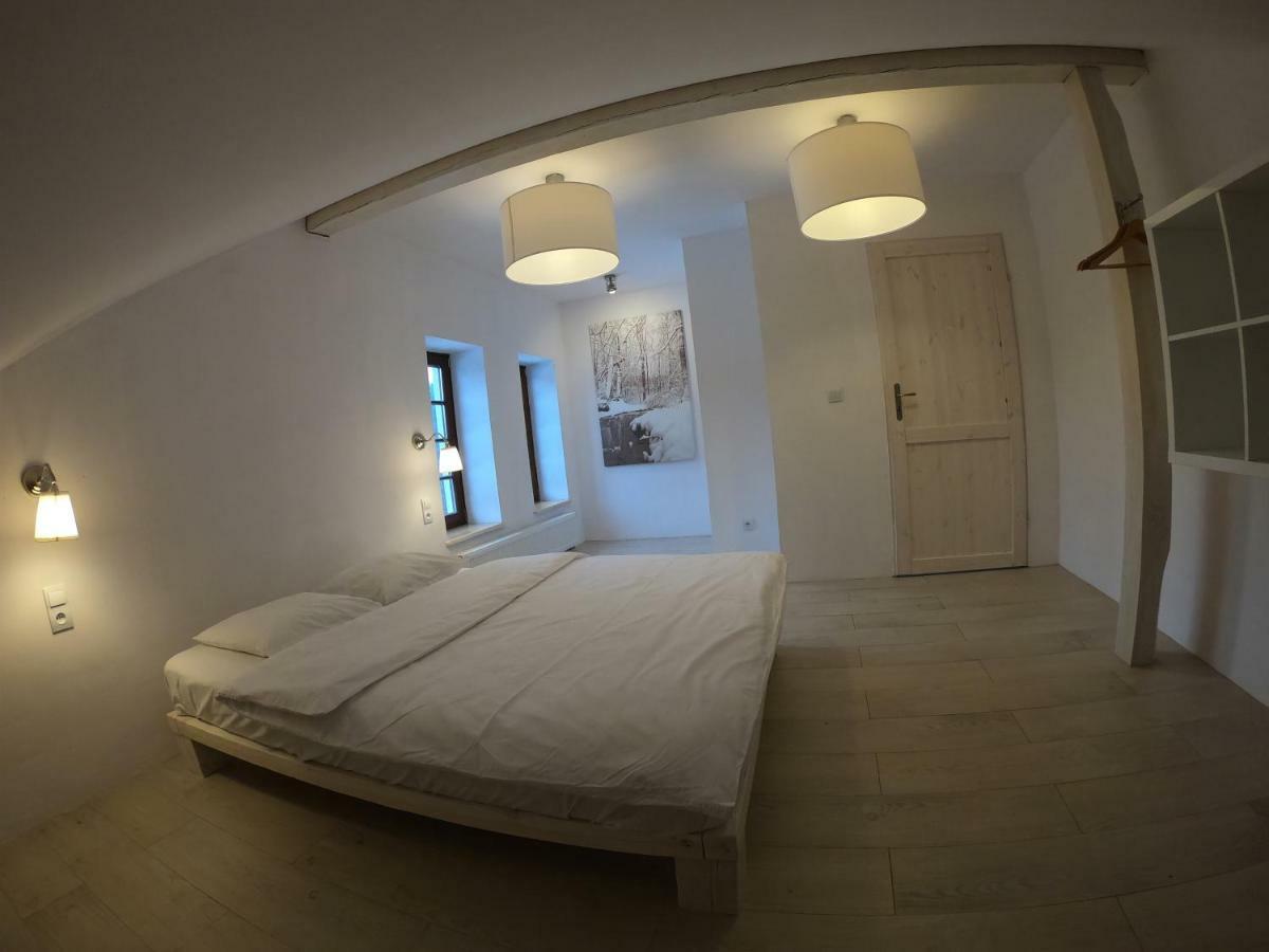 Villa Caloroczny Domek W Lesie Puszcza Zielonka à Kiszkowo Extérieur photo